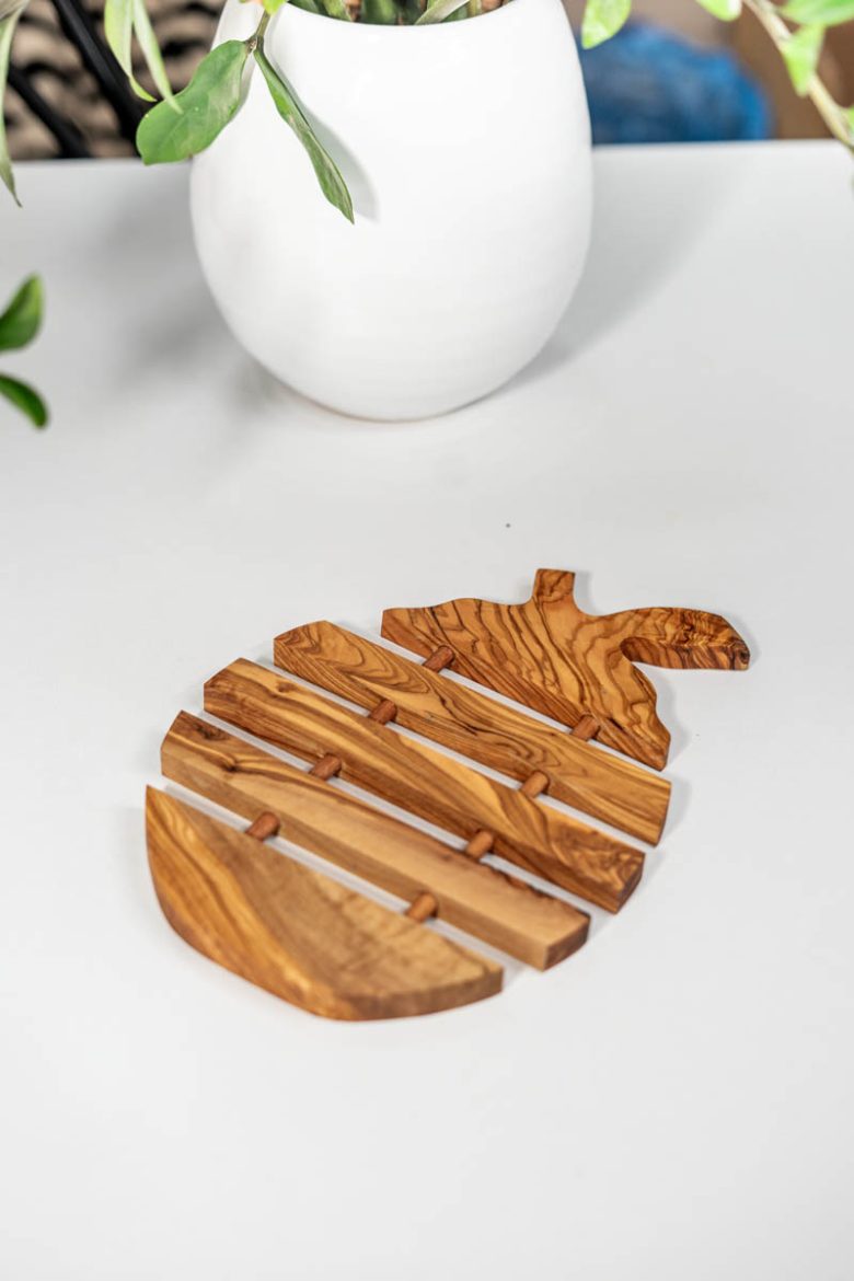 Trivet pear shape